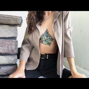 Chic Blazer Women Sized Small, Perfect Condition